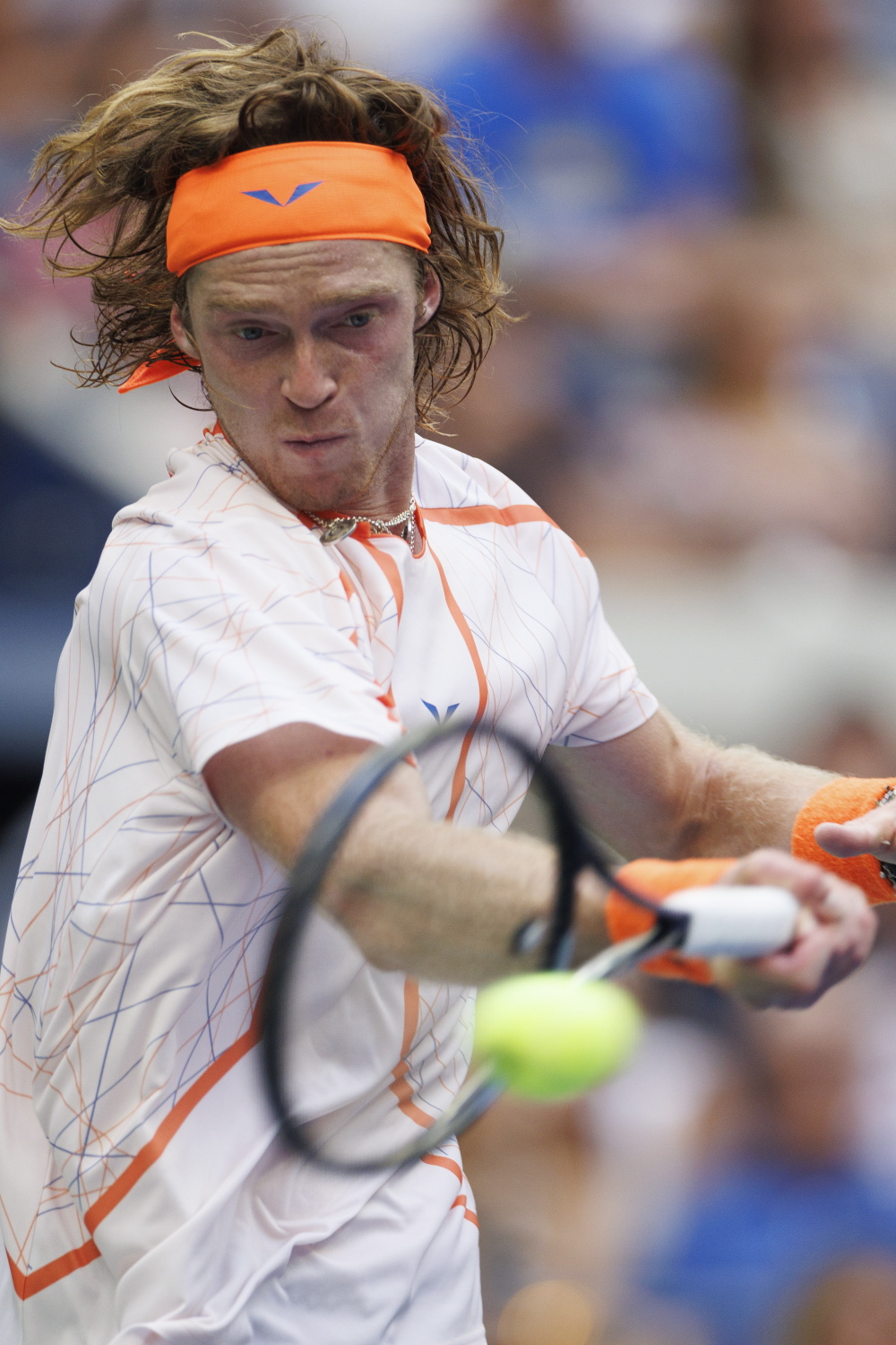 爱游戏官方-年终总决赛碾压美网，梅德韦杰夫状态火热