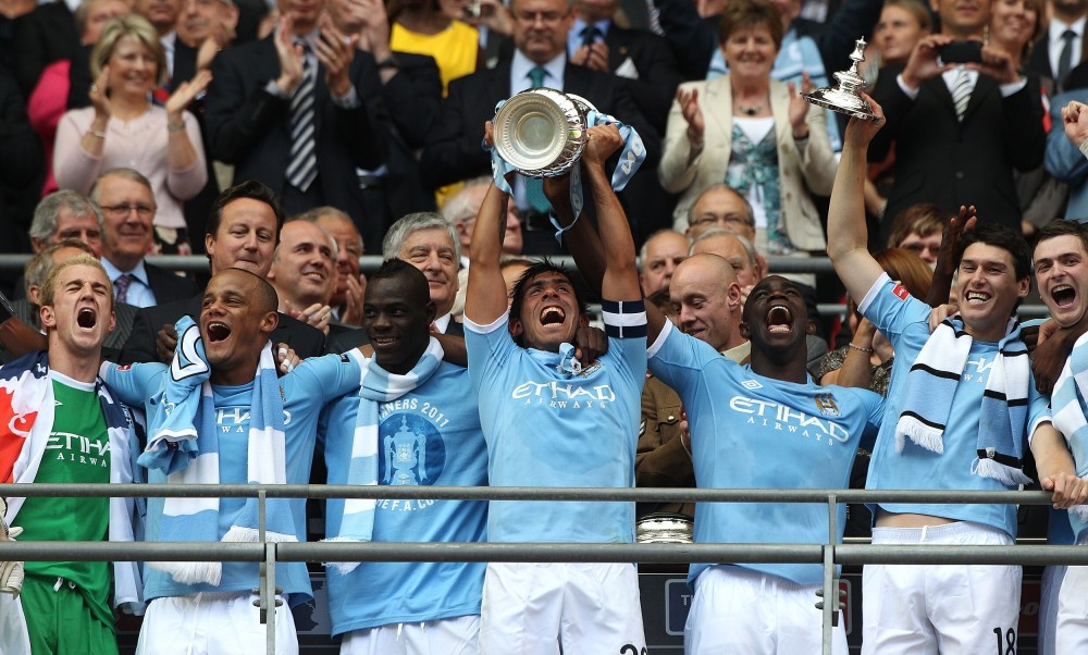 阿根廷力克曼城，阿奎罗制霸全场