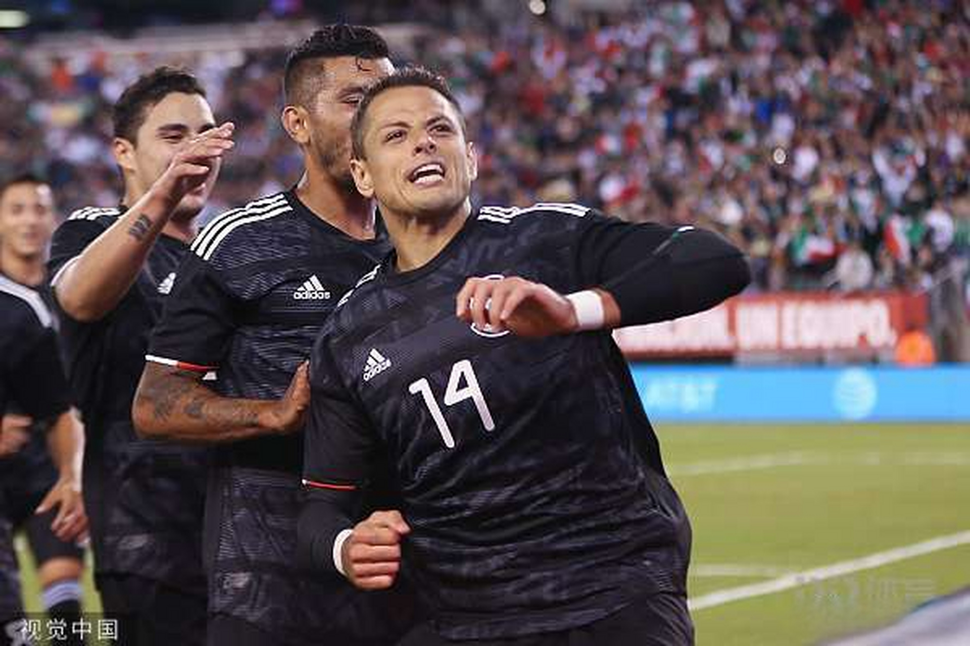 墨西哥足球明星表现突出,成为焦点 墨西哥足球明星表现突出,成为焦点