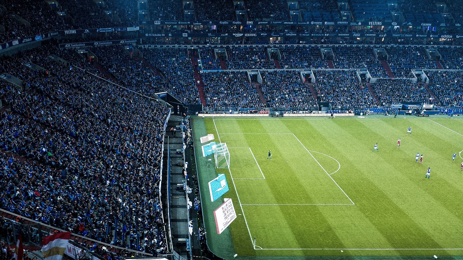 拉什福德连续得分拉开差距，玻利维亚压制哥伦比亚，竞技场上的两种统治力